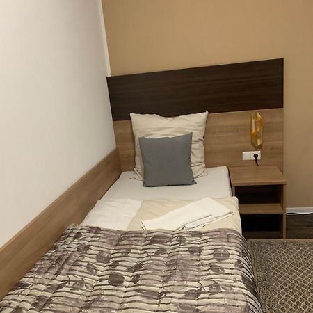Hotel Pizzeria Da Beni Kochersteinsfeld Ngoại thất bức ảnh