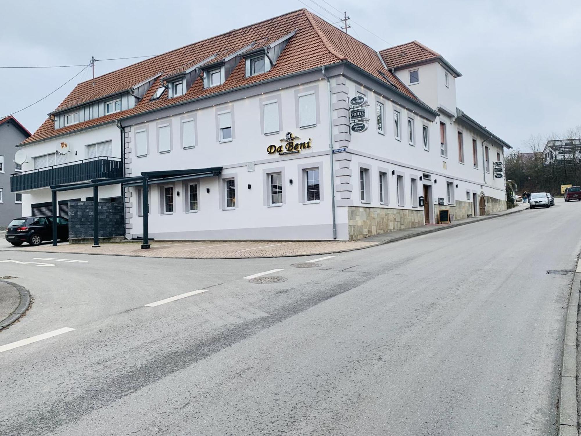 Hotel Pizzeria Da Beni Kochersteinsfeld Ngoại thất bức ảnh