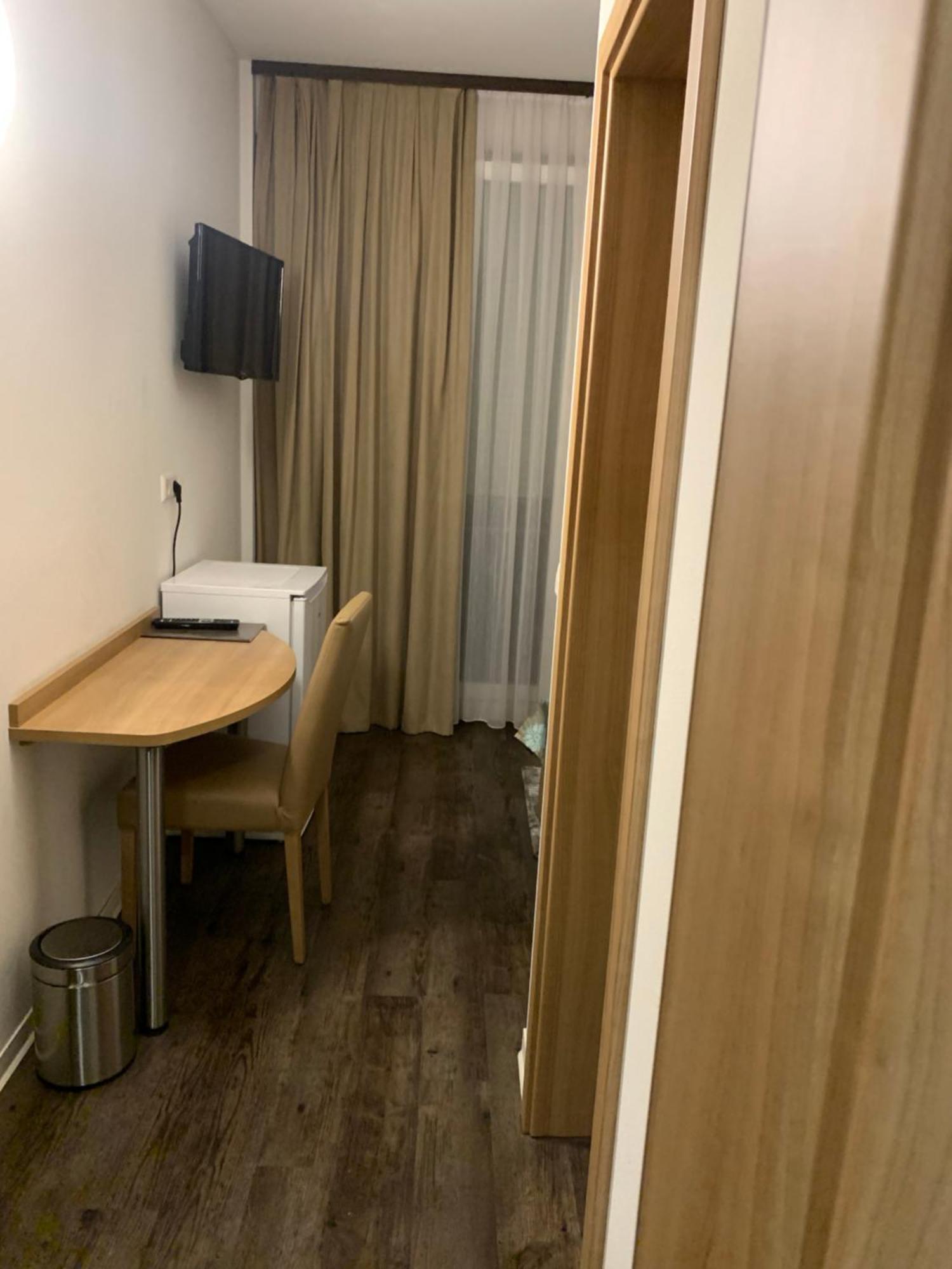 Hotel Pizzeria Da Beni Kochersteinsfeld Ngoại thất bức ảnh